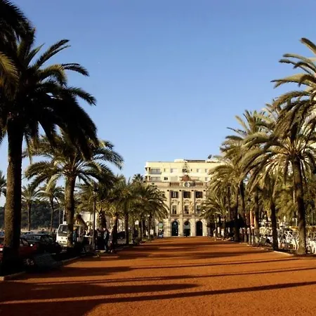 Terrasses Parking Wifi Fenals Lejlighed